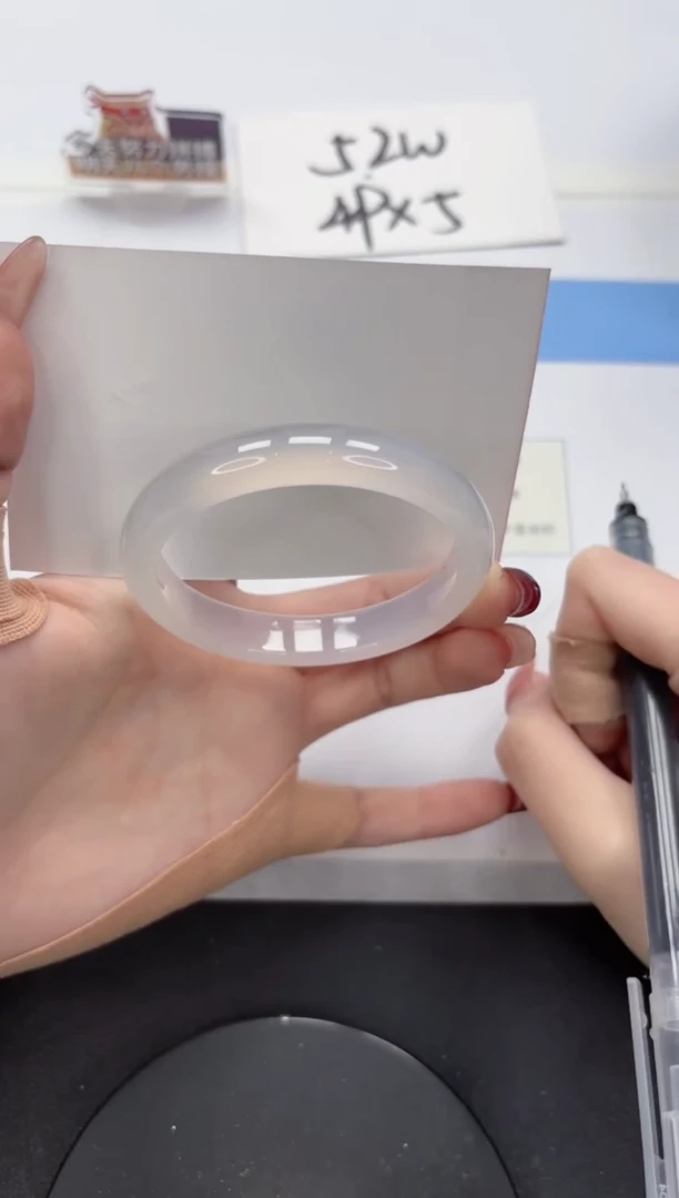 【闪购商品】石英质玉手镯未镶嵌A363-54.1