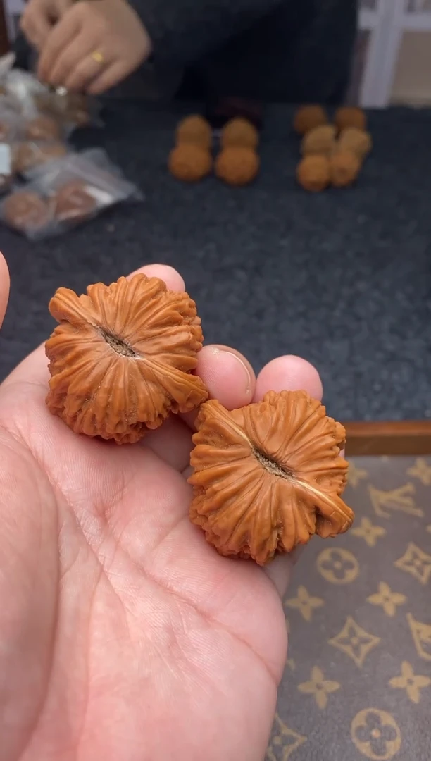 把件文玩核桃B18号43尺四座楼