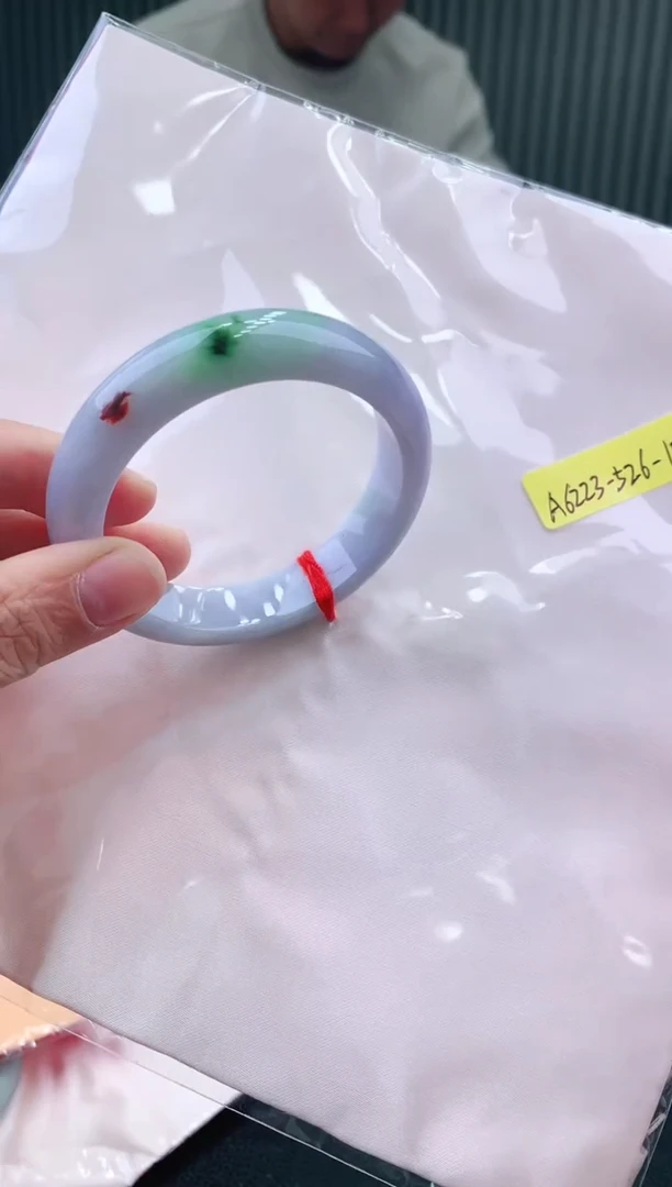 未镶嵌手镯翡翠52+