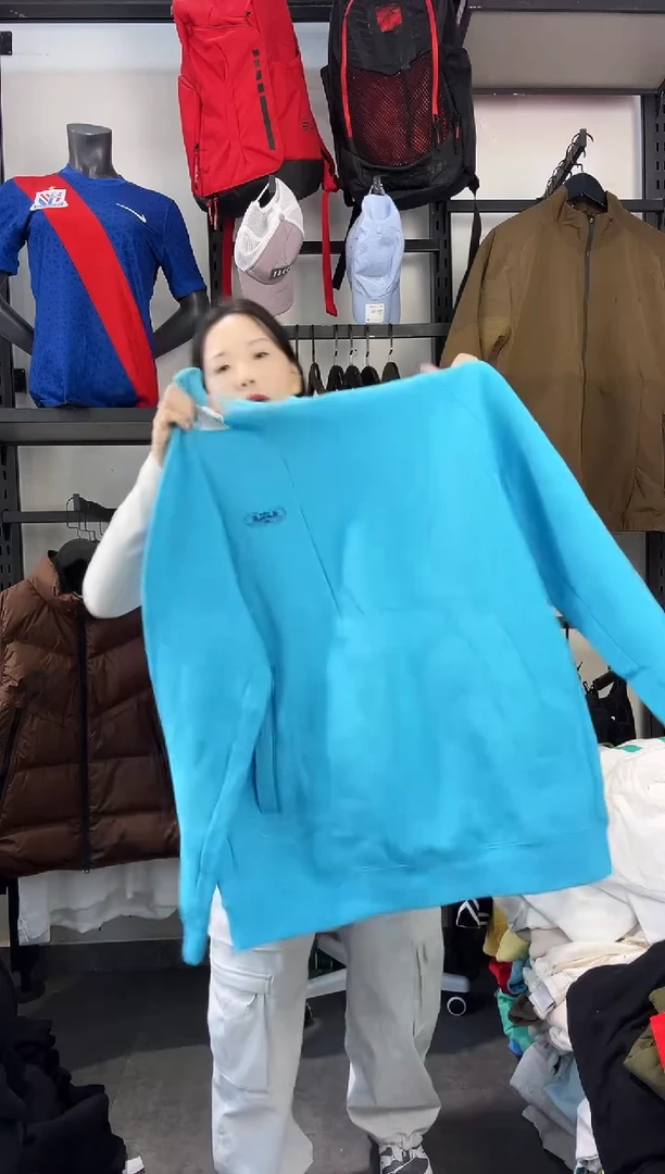 577 ·编码 瑕疵款直播间过款为准 尺码·175 L