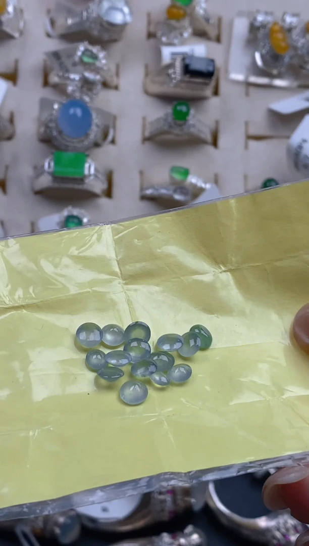 翡翠散珠天然翡翠裸石蛋面58