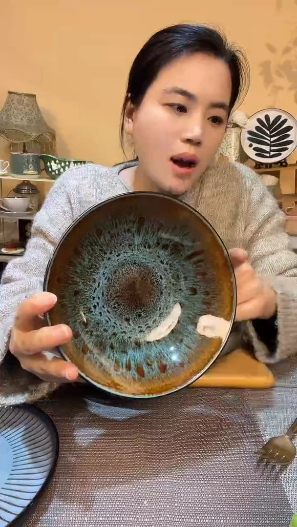 瓷片7英寸碗  介意勿拍