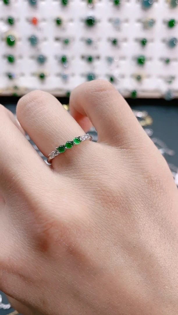 【闪购商品】翡翠戒指银S925镶嵌天然翡翠