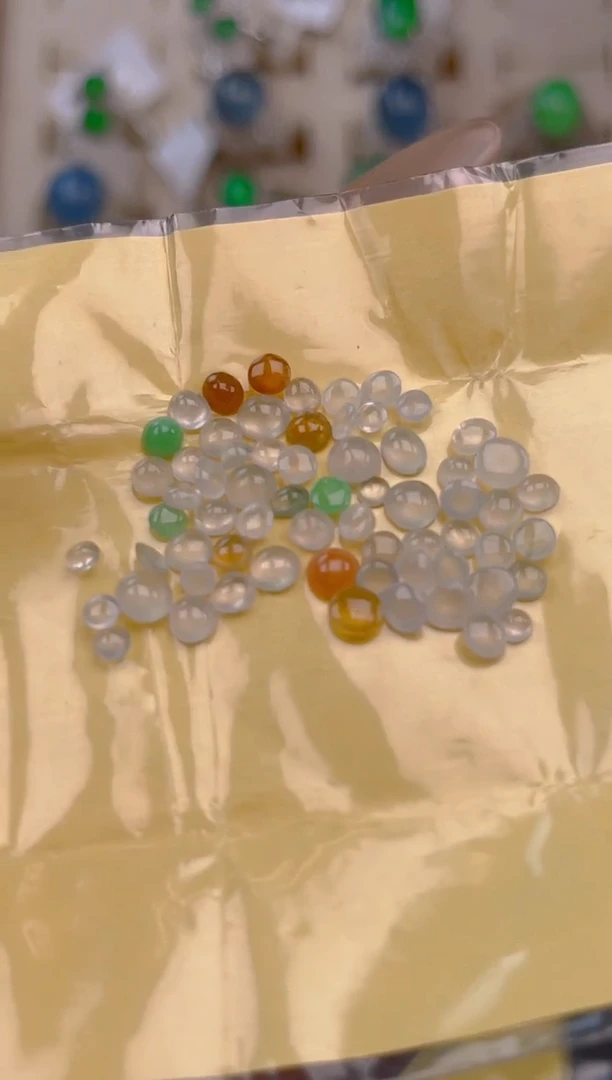 裸石翡翠天然翡翠蛋面80