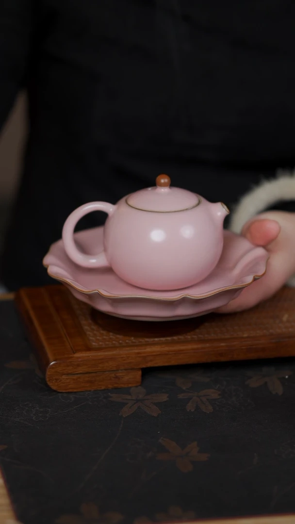 【闪购商品】云隐造物 粉色西施+花型壶承