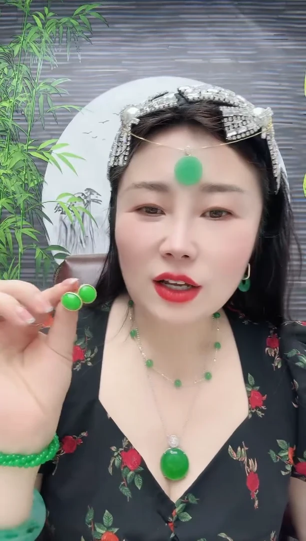 私人订制鸽子蛋耳钉