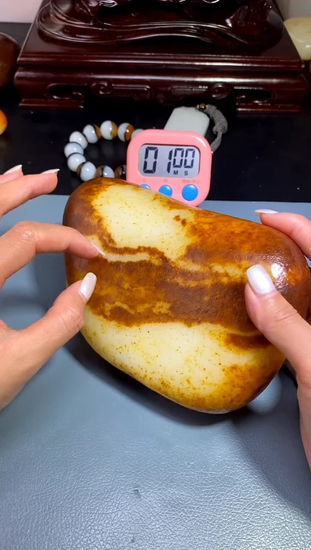 未镶嵌和田玉摆件j1