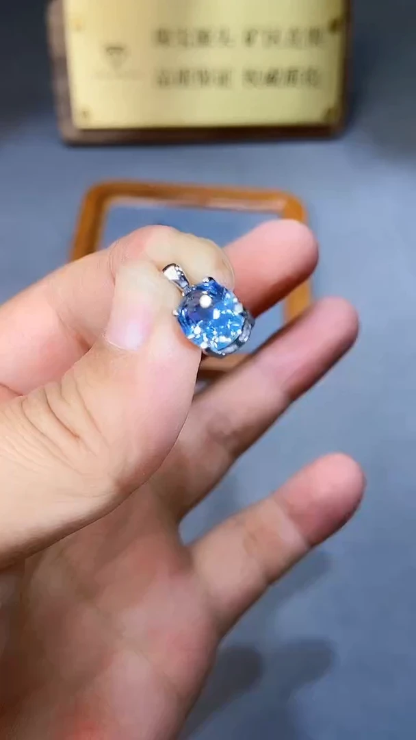 【闪购商品】海蓝宝石颈饰银S925镶嵌54