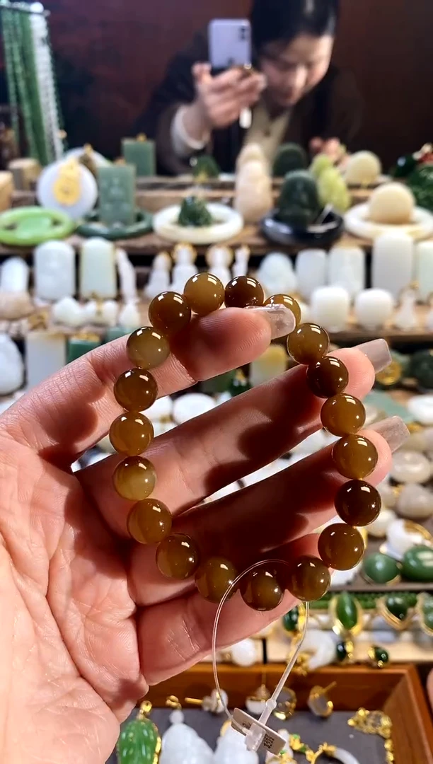 【闪购商品】和田玉手链未镶嵌。