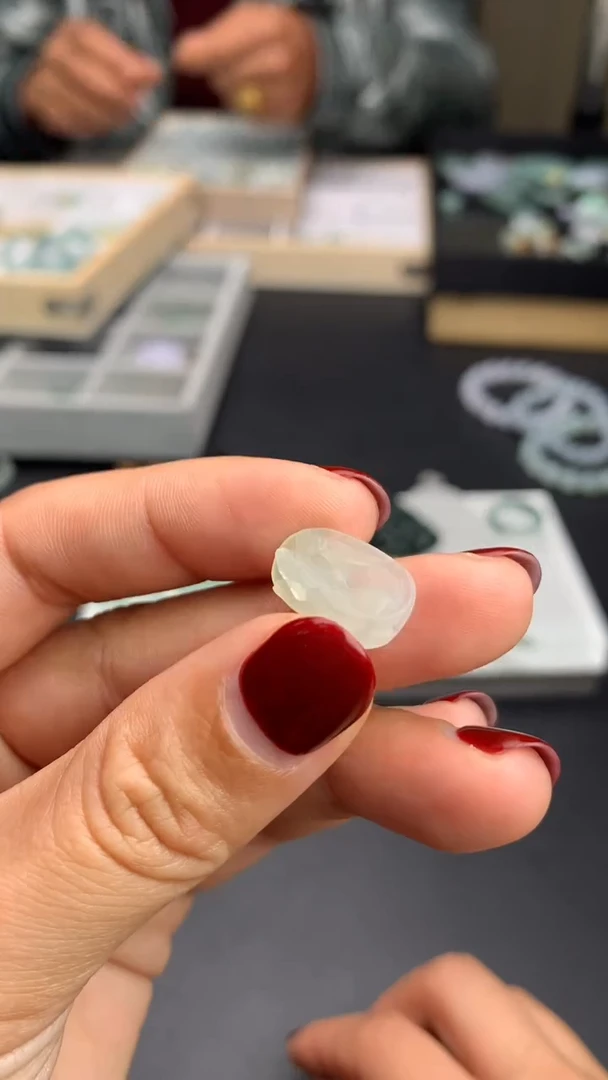 【闪购商品】定制翡翠未镶嵌