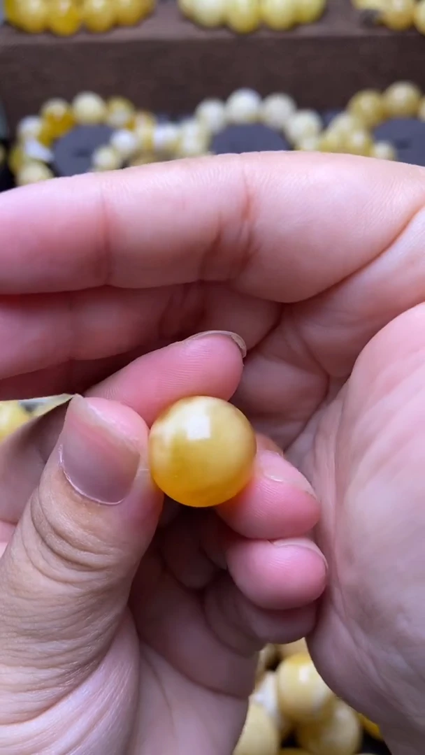 未镶嵌琥珀裸石星筠珠宝优选1