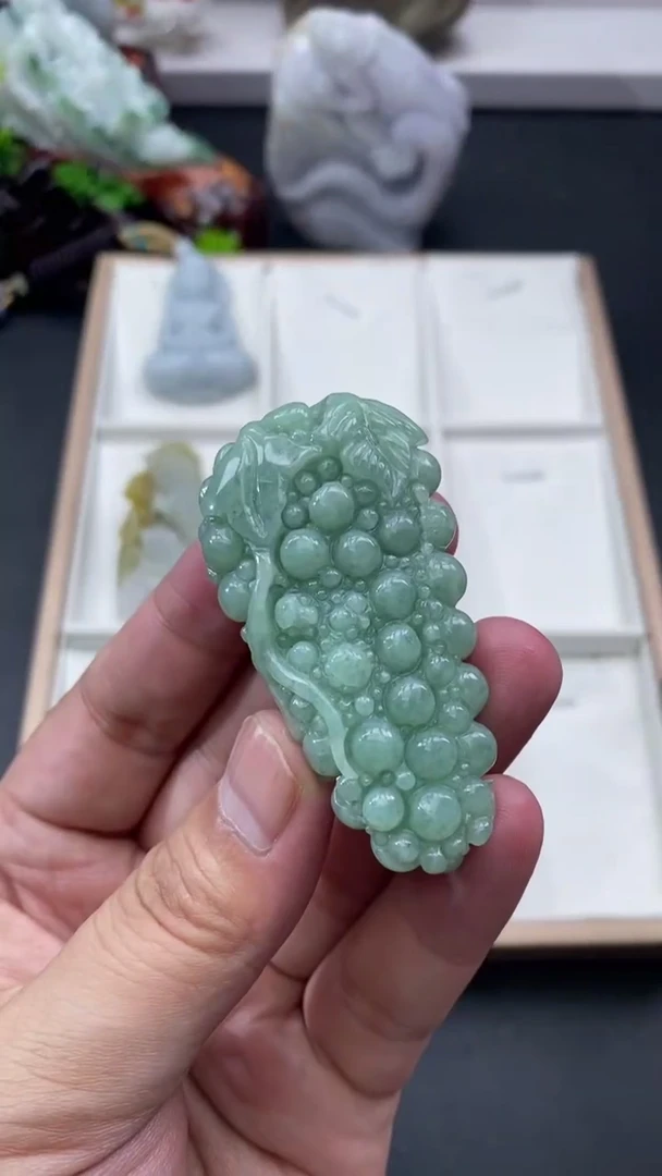 吊坠(不含链)未镶嵌翡翠天然缅甸A货翡翠