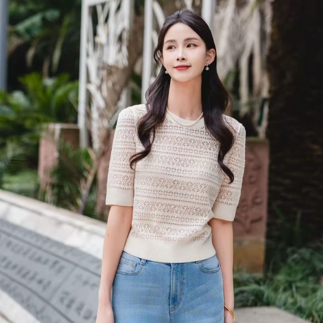 GIRDEAR/哥弟圆领短袖镂空针织上衣138020
