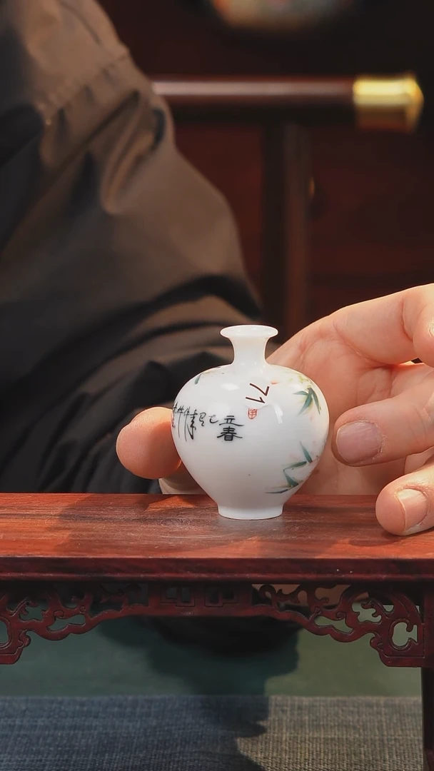 【闪购商品】摆件釉下五彩纯手工手绘原创瓷器