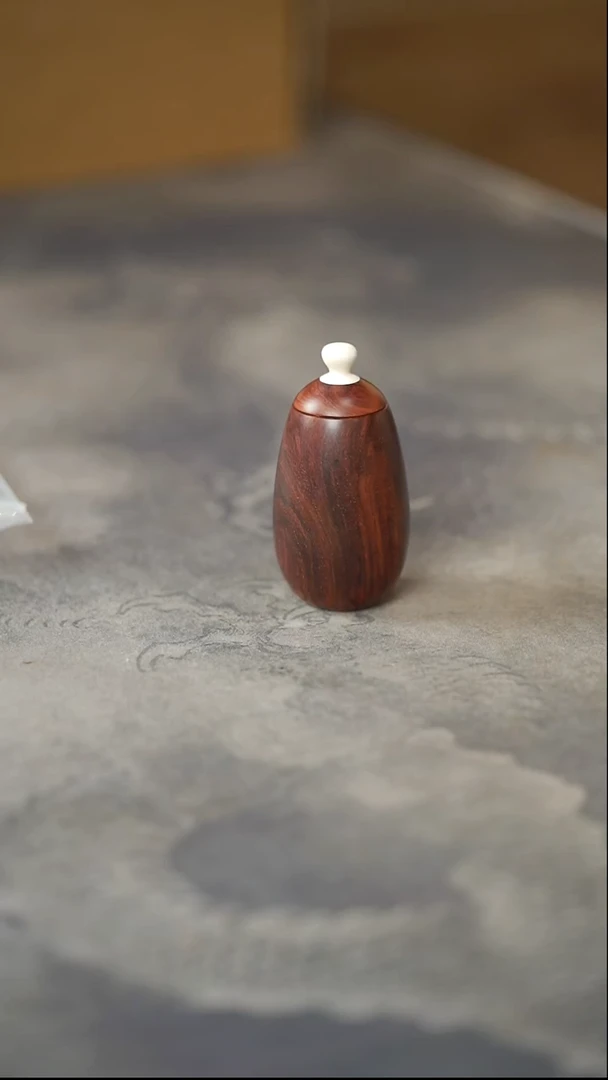 黄花梨/降香黄檀402号紫油梨老料小品香罐把玩