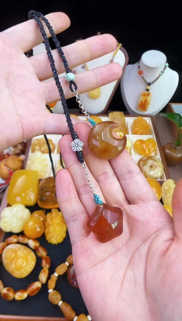 琥珀未镶嵌珠宝奇石你*柒月
