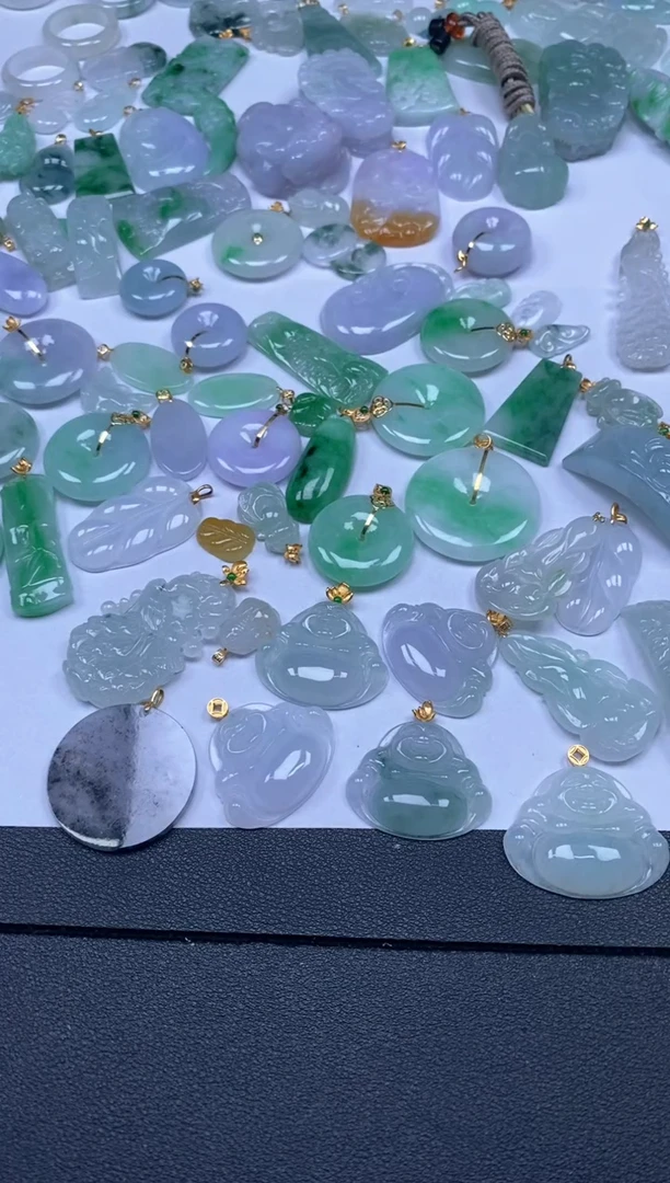 颈饰18K金镶嵌翡翠C****^雪欣散珠定制diy