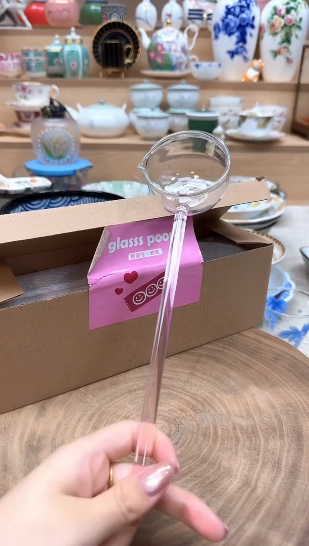 如图所示 雨儿日瓷