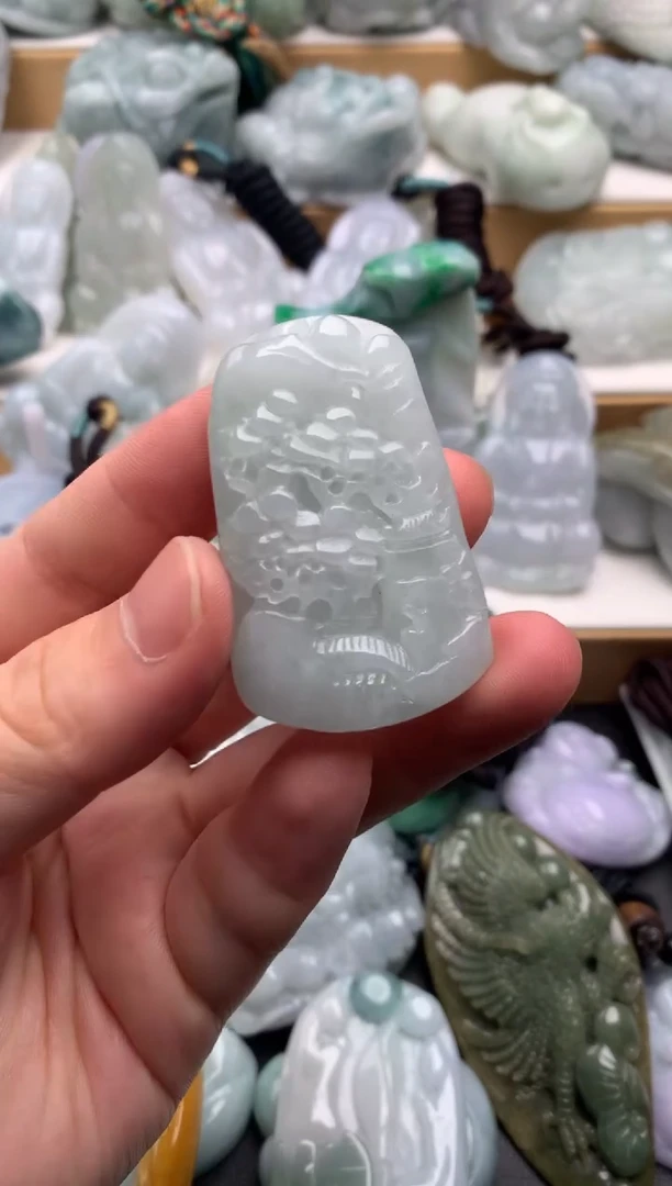 吊坠(不含链)未镶嵌翡翠1