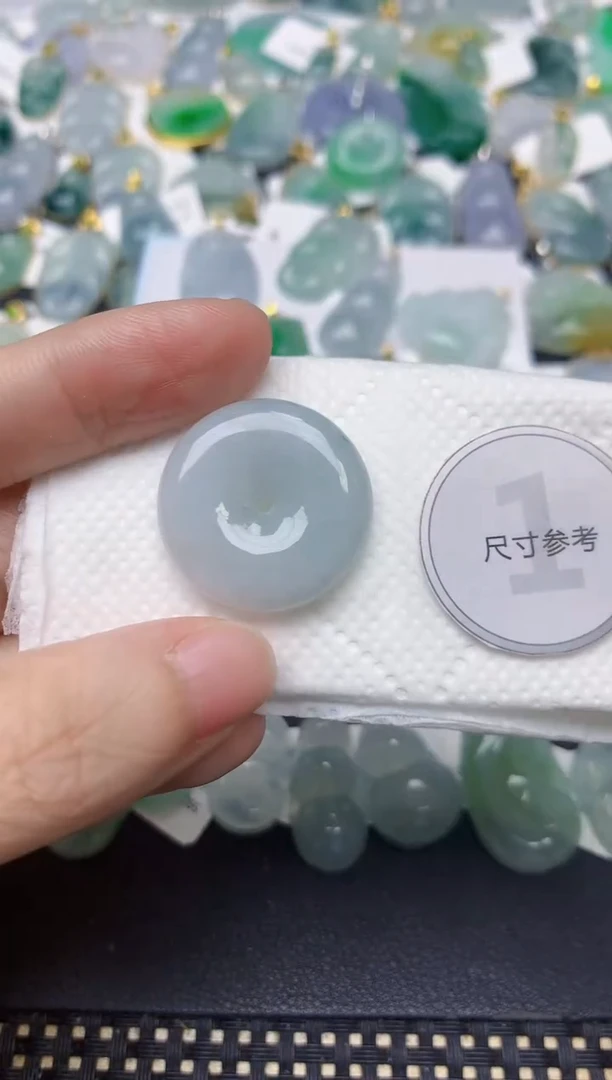 颈饰未镶嵌翡翠天然缅甸A货翡翠