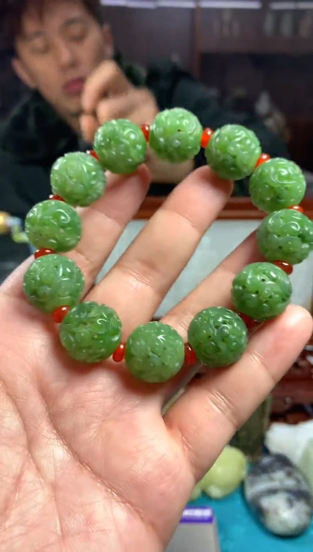 颈饰未镶嵌和田玉拍一发一