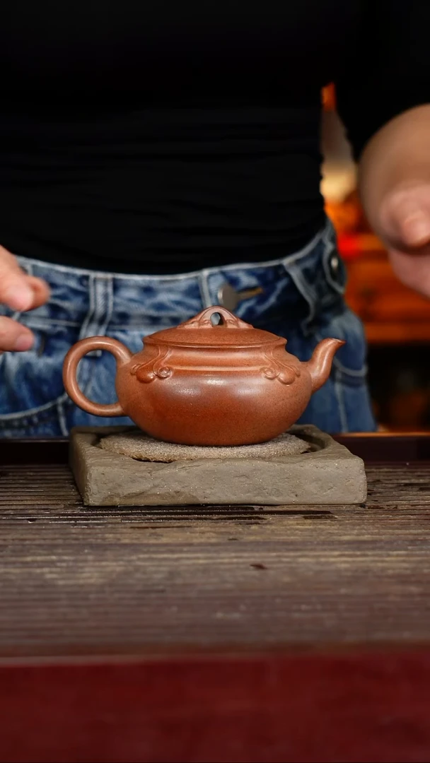 宜兴原矿紫砂壶茶壶宜兴原矿紫砂壶茶壶200C