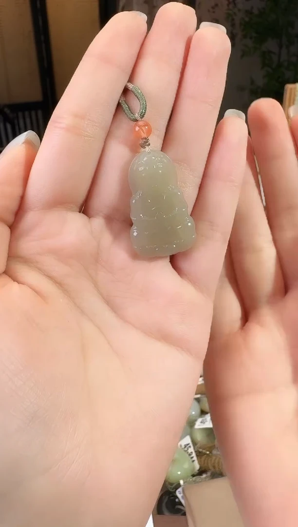 和田玉未镶嵌颈饰观音 新p