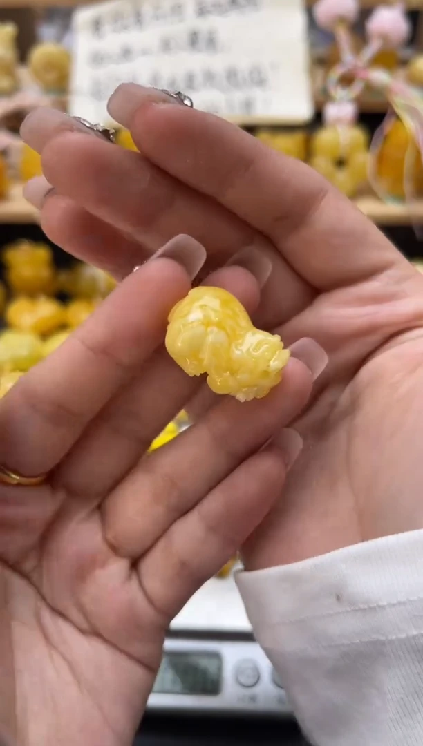 琥珀未镶嵌珠宝奇石021琥珀蜜蜡微瑕