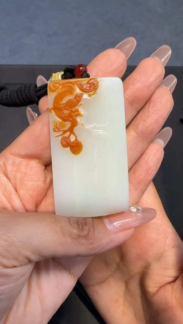 未镶嵌和田玉挂件随**逛花开富贵