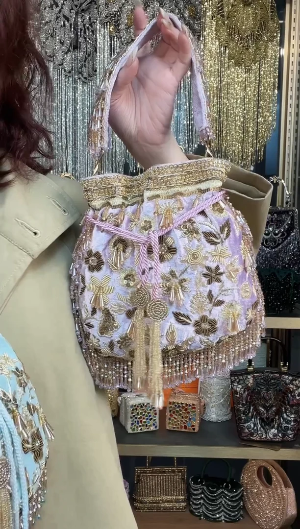 织物塔**囡珠韵恒泽重工串珠手提包直播间女神专拍
