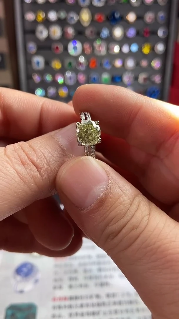 3碧玺（处理）戒指B12.11-89