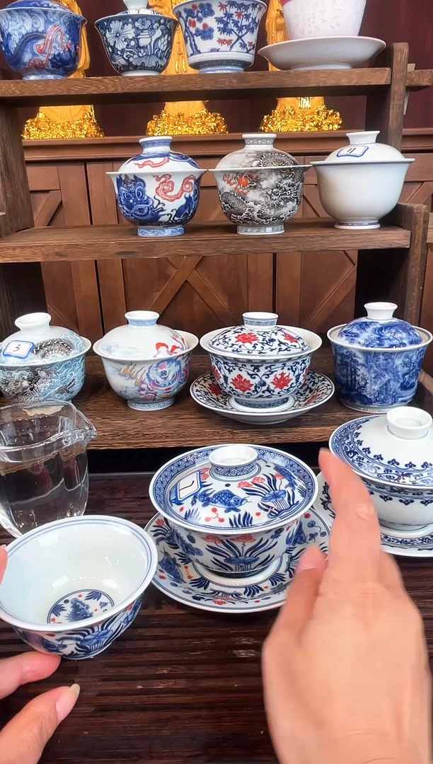 釉里红鱼藻炆三才盖碗+大压手一个