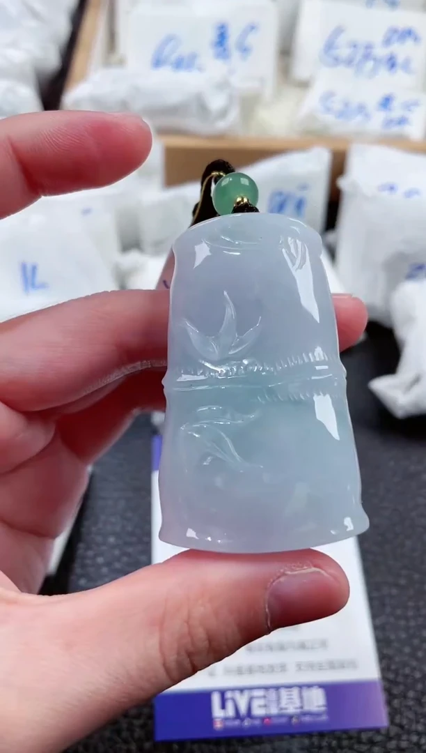 【闪购商品】翡翠颈饰未镶嵌00000447