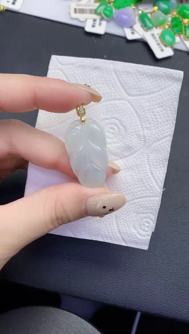 颈饰未镶嵌翡翠缅甸天然翡翠A货