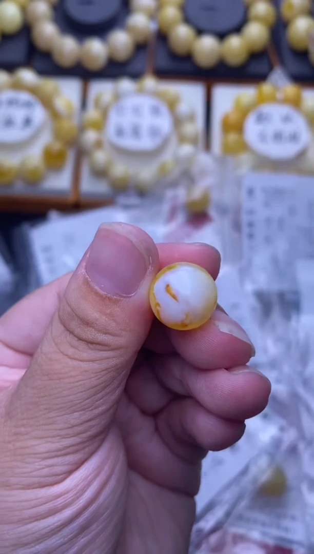 裸石琥珀未镶嵌 大小姐珠宝严选42