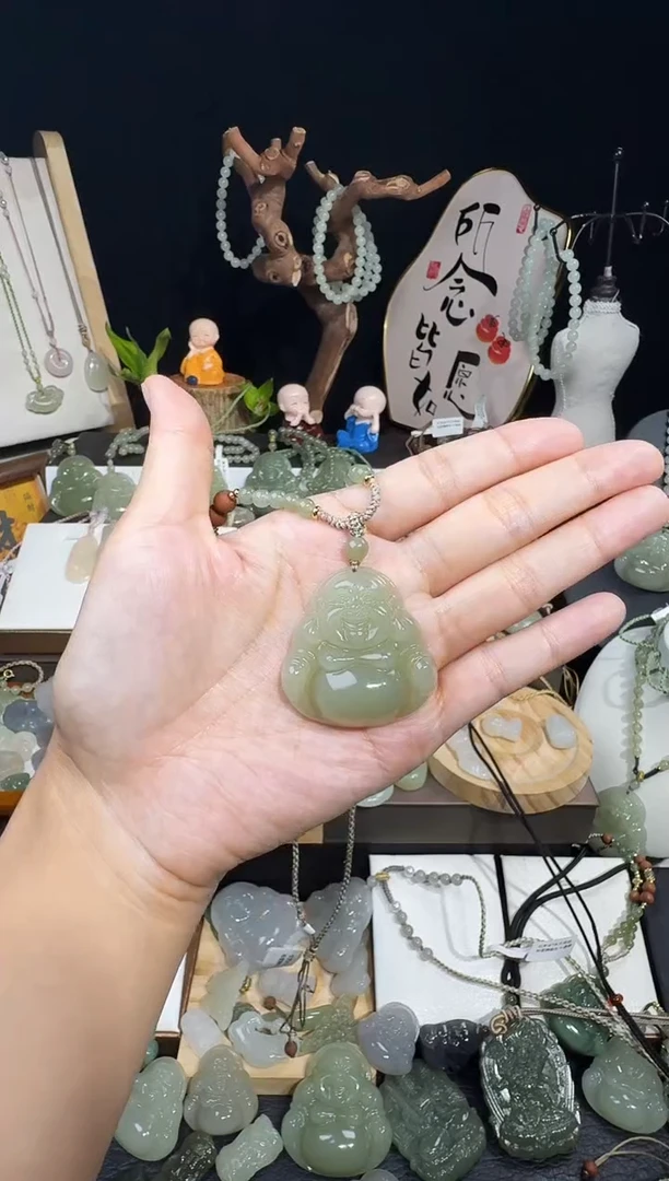 颈饰未镶嵌和田玉青*40高冰佛公