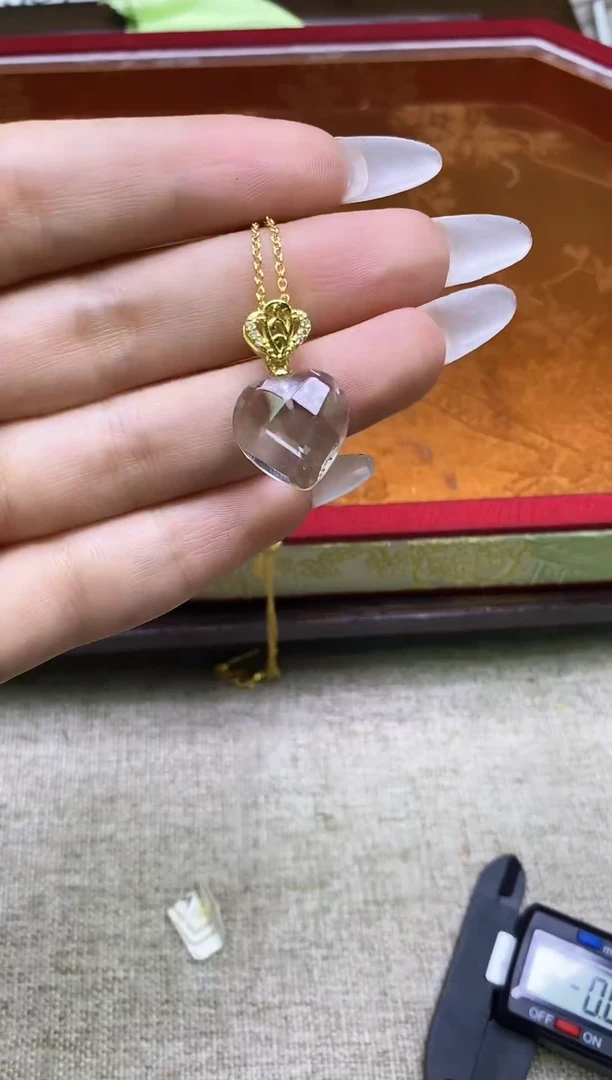 未镶嵌颈饰水晶多样性发一件070