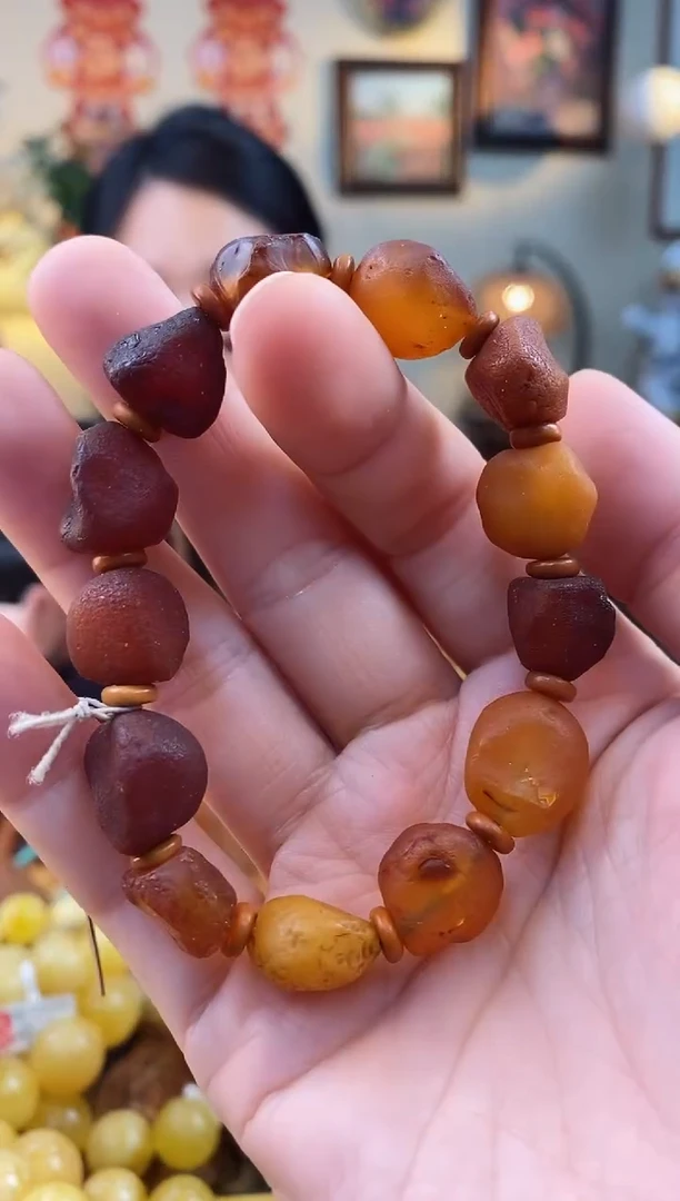 【闪购商品】琥珀手串未镶嵌手串
