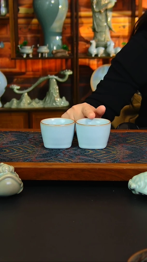 瓷片原矿汝瓷福利单杯一对，全品