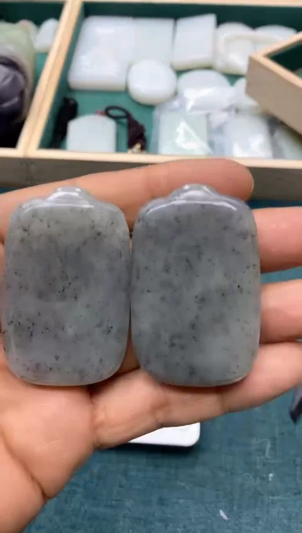 【闪购商品】和田玉精品挂件未镶嵌挂件两个