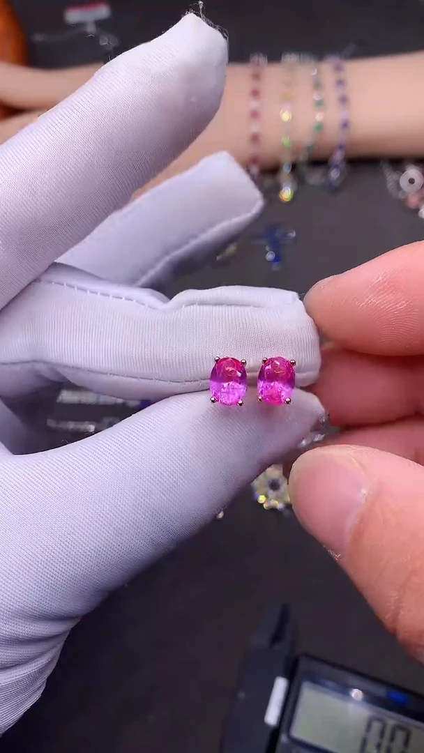 【闪购商品】彩色蓝宝石耳饰银S925镶嵌······