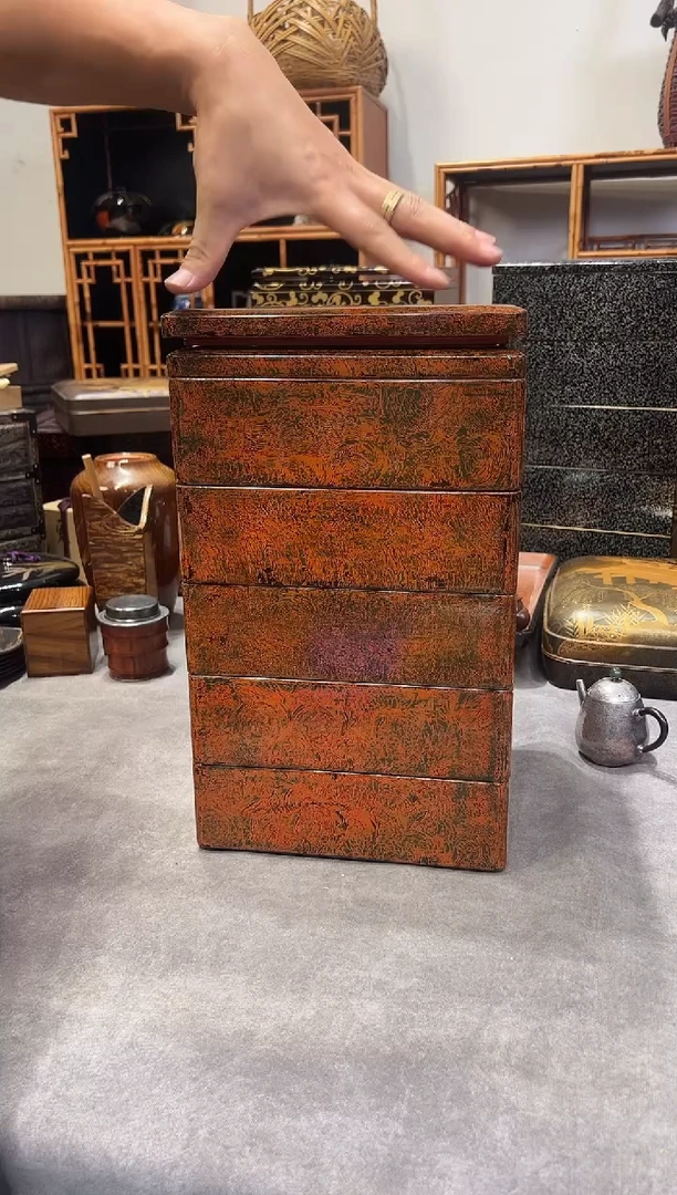 菠萝漆 双盖五段 （昭和早期）