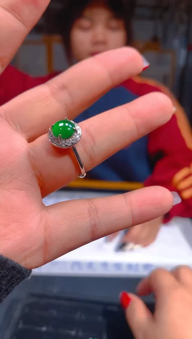 【闪购商品】定制翡翠未镶嵌73定制翡翠-多样性发货 {发其 一}