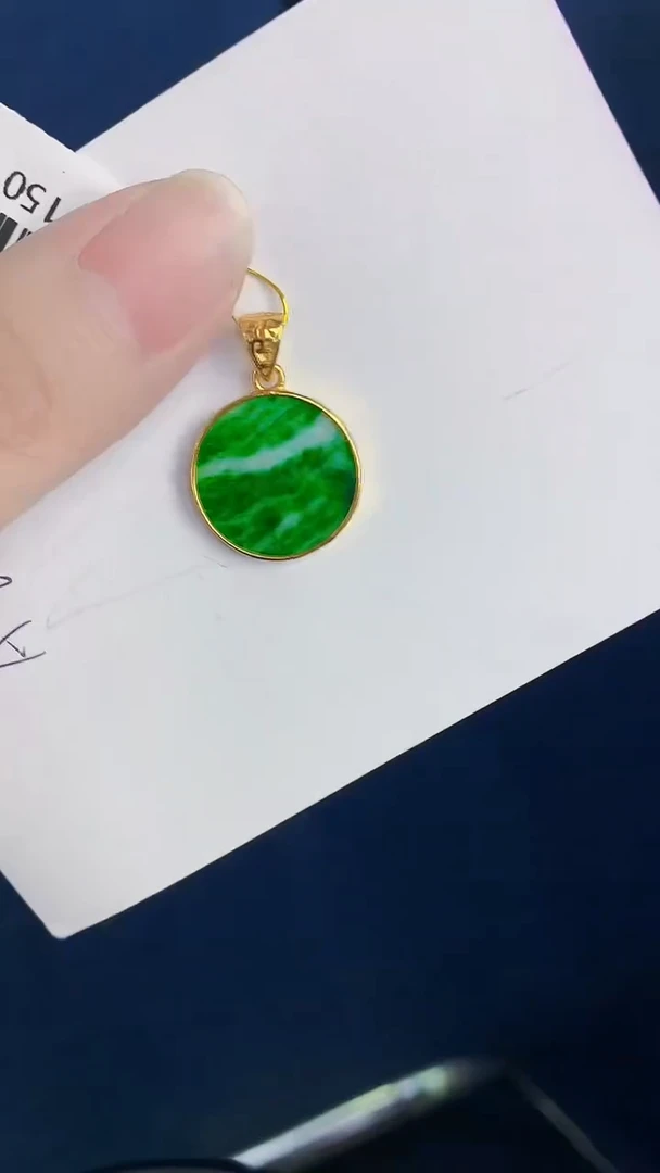 颈饰未镶嵌翡翠天然翡翠缅甸A货