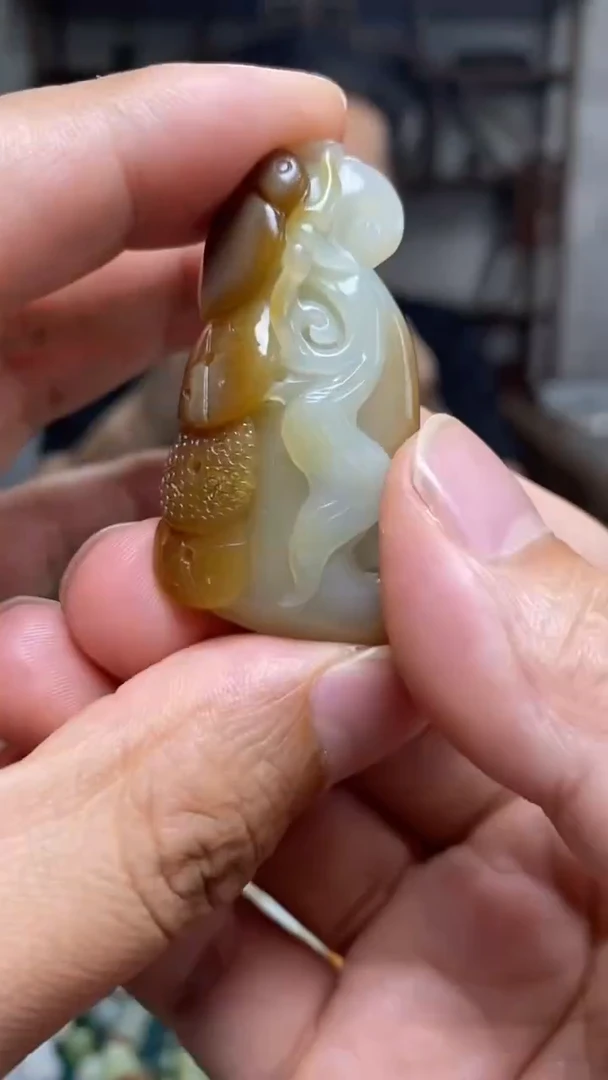 和田玉未镶嵌颈饰153