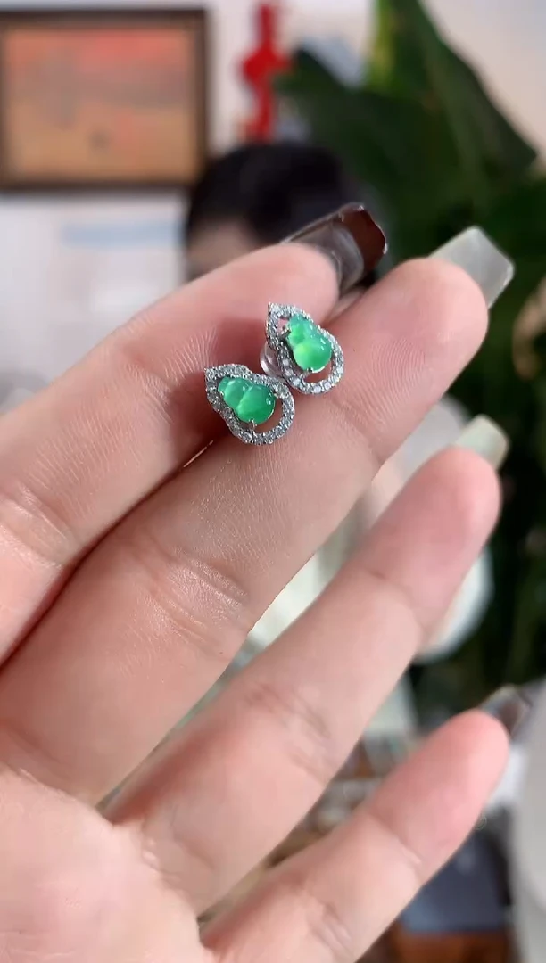翡翠银S925镶嵌耳饰耳钉
