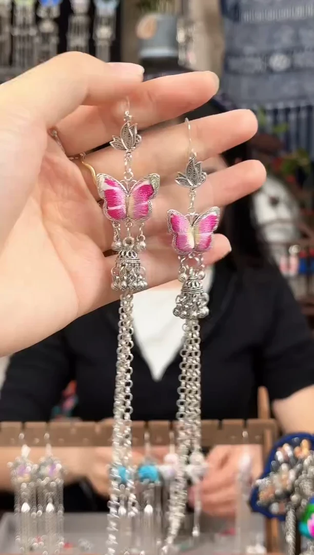 织绣民族风非遗老绣饰品511