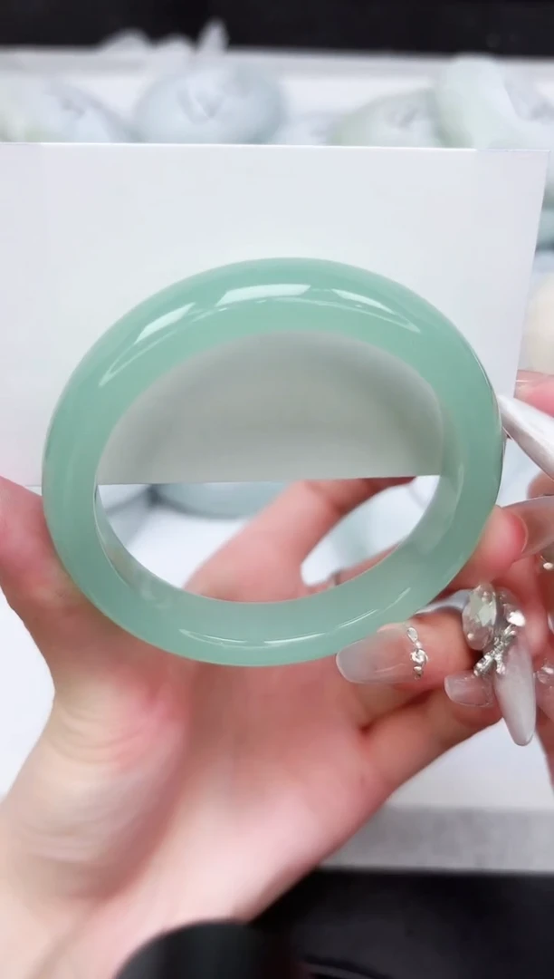 石英质玉手镯未镶嵌49-58.5