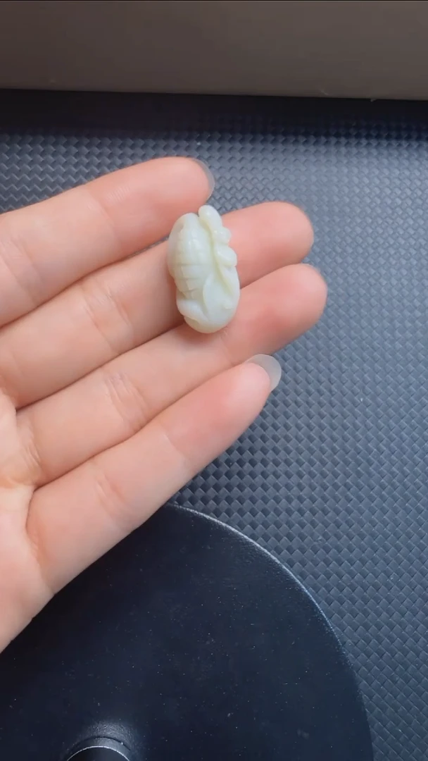 和田玉未镶嵌吊坠(不含链)129玉米
