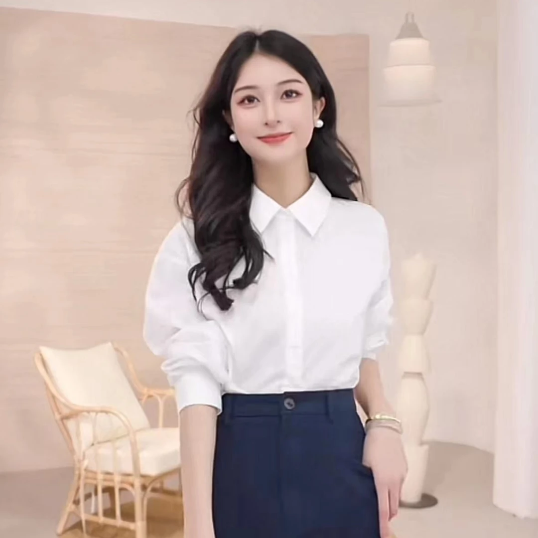 茵曼春季休闲灯笼袖a字版型通勤简约梭织平纹衬衫女